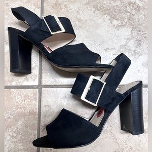 Adrienne Vittadini Strappy Black Heels